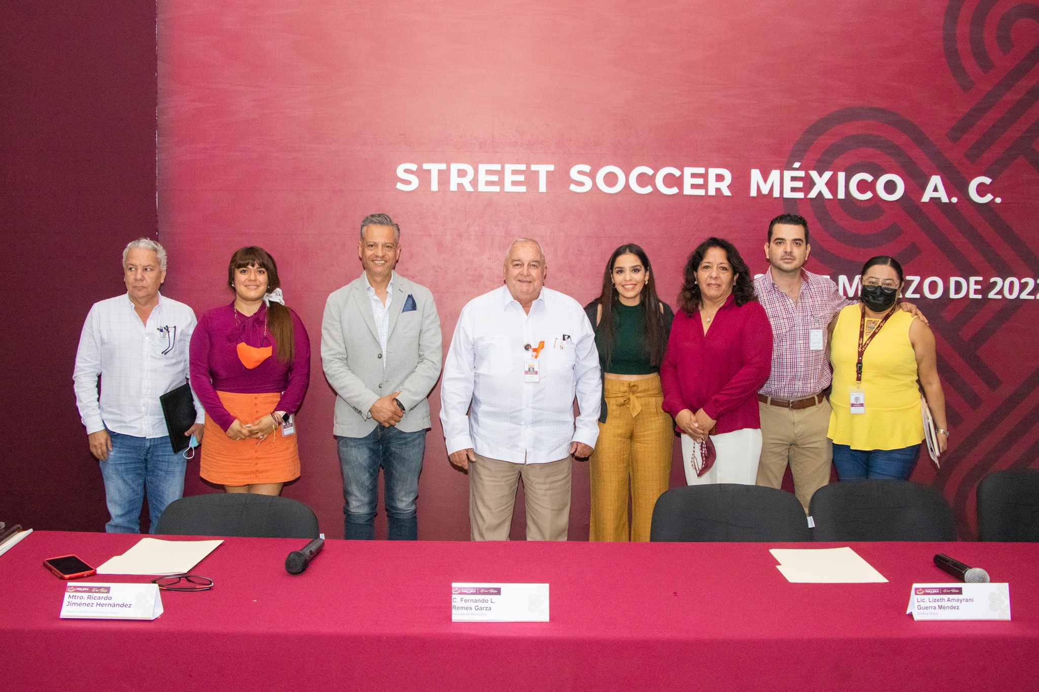 Iniciativa «De la Calle a la Cancha»