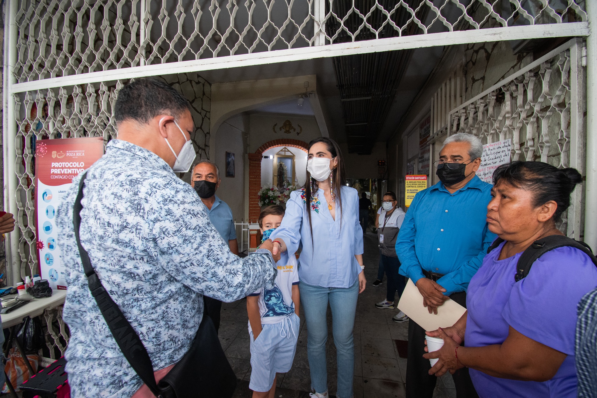 Inicia descacharrización en los mercados