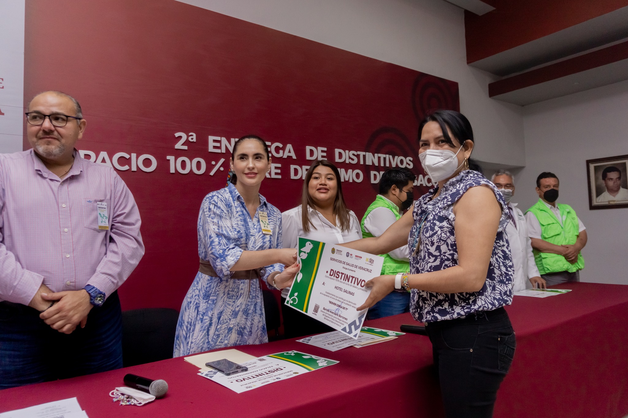 Entrega de distintivos del programa «Espacios 100% Libres de Humo de Tabaco» 2022