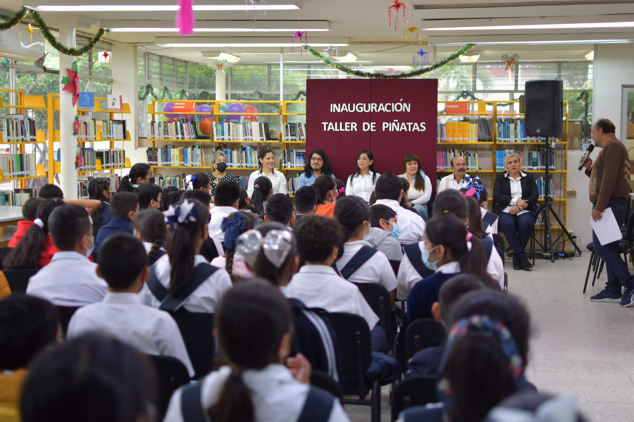Taller de elaboración de piñatas en todas las bibliotecas municipales