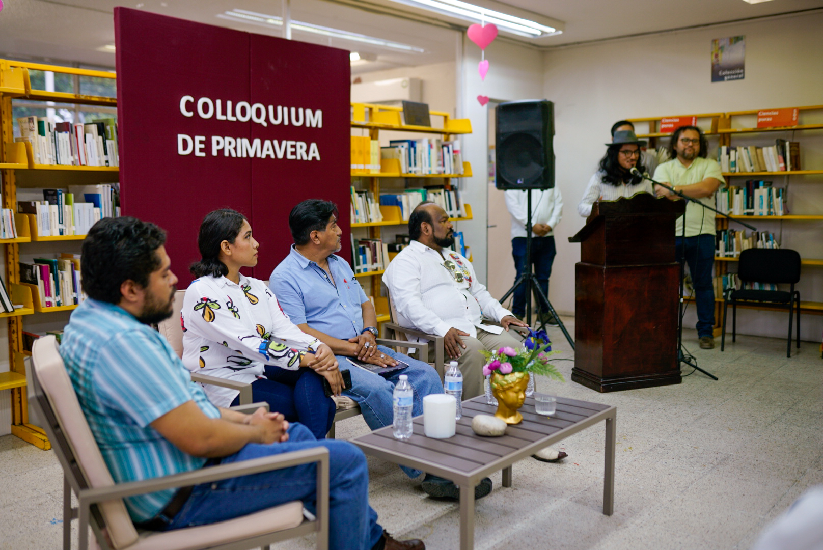 Colloquium de Primavera «La Poesía y su Fuego Creador»