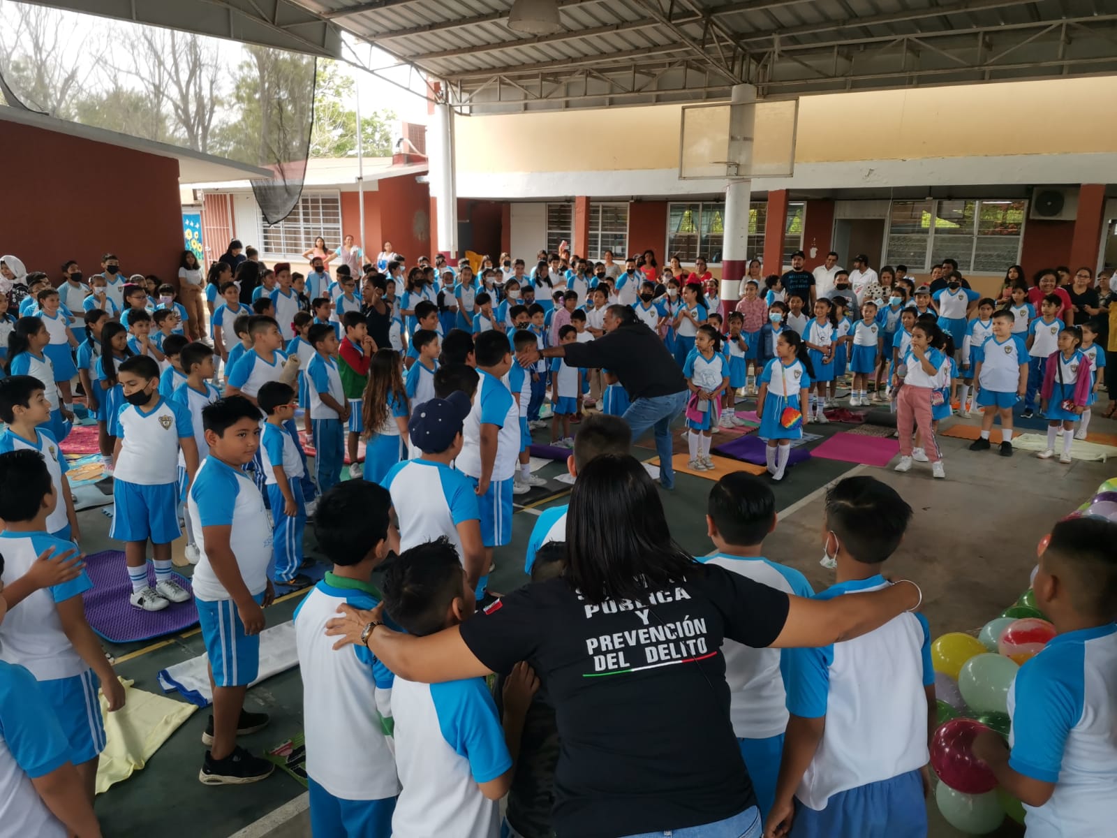 Programa «Policía Amigo y protejo mi mochila» 2023