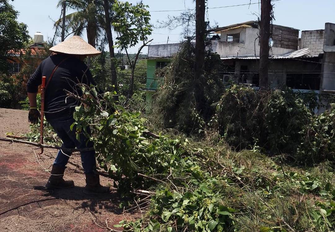 Se continúan atendiendo peticiones de la población