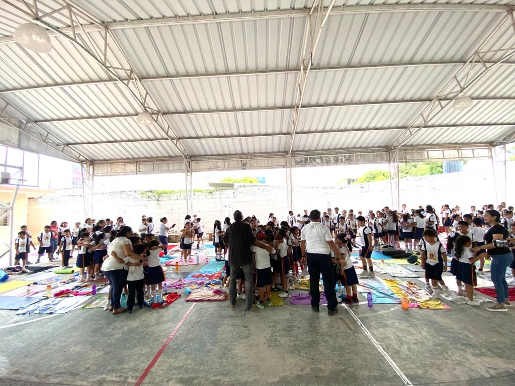 Obra Policía Amigo y Medidas de Seguridad”