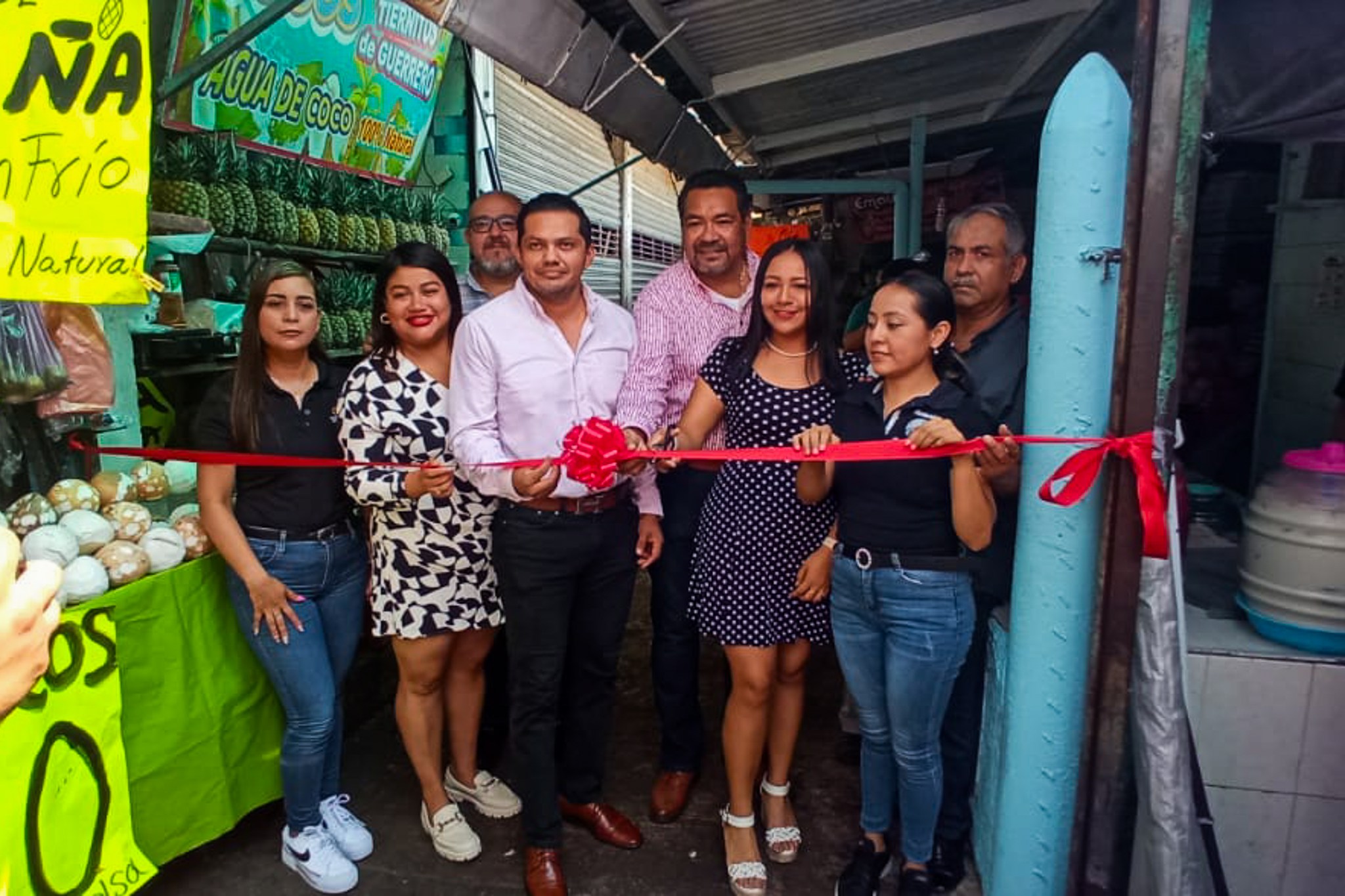 ¡Una gran labor en equipo en el Mercado Poza Rica!