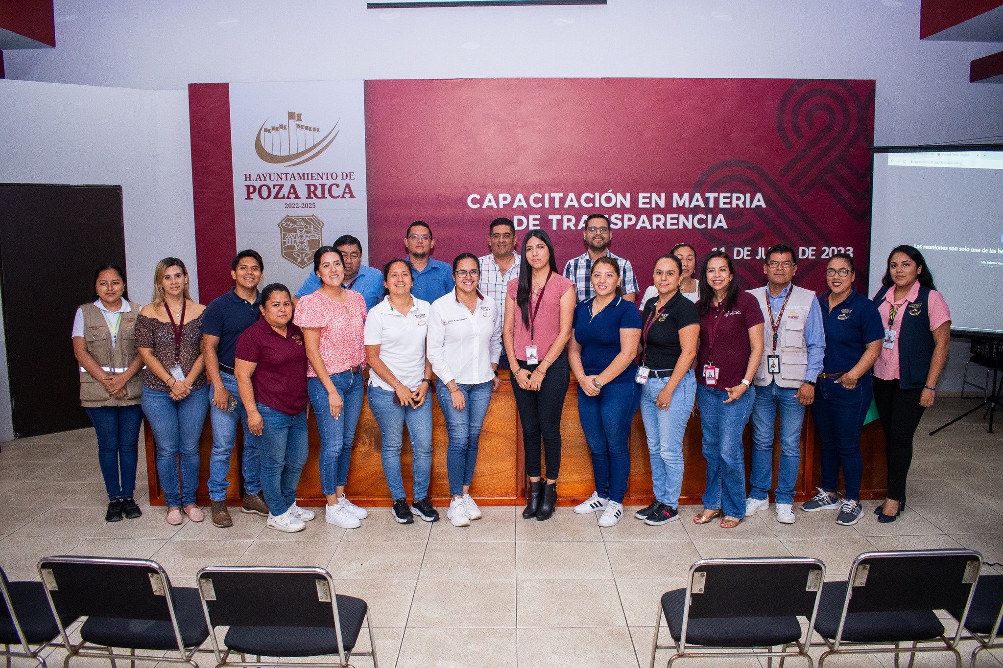 Personal del Ayuntamiento de Poza Rica recibe capacitación en materia de transparencia