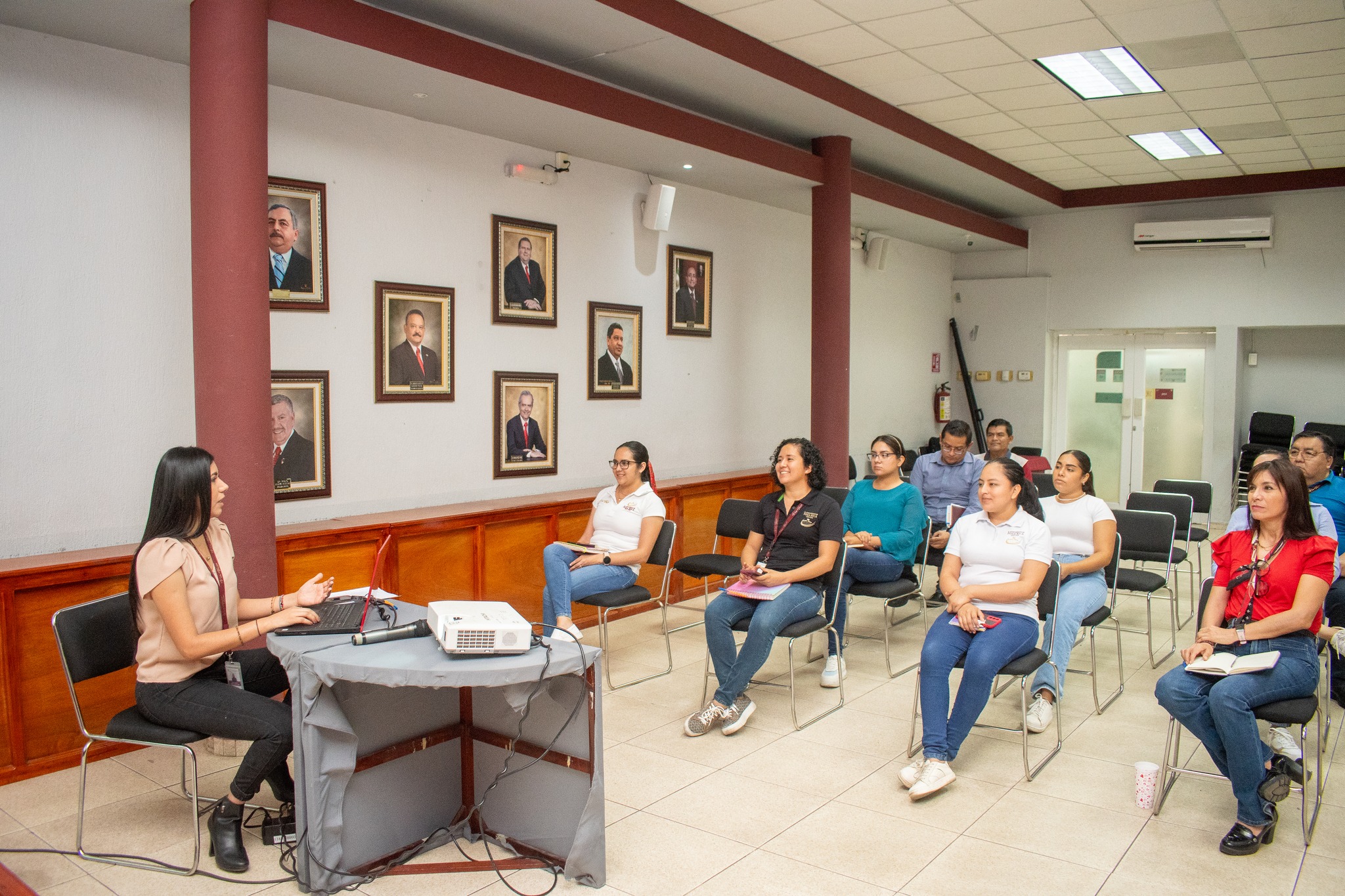 Ayuntamiento de Poza Rica promueve la Transparencia y Rendición de Cuentas con Capacitación Integral